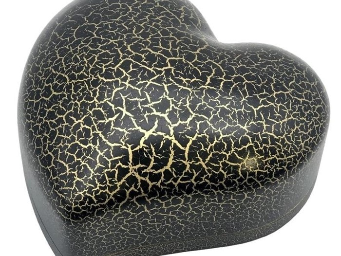 Urna madera corazón " Tanxu"